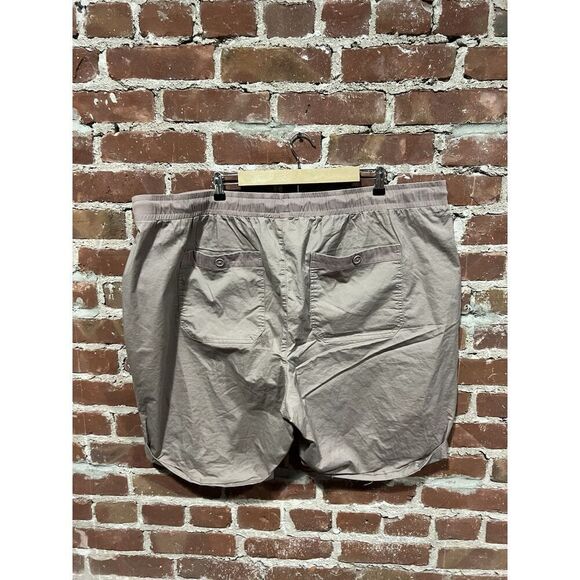 Lane Bryant Womens Brown Shorts Pull On w/ Drawstring Plus Size 26/28 - Picture 2 of 4
